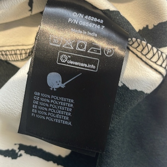 Monki mini shirt dress in black and cream print - Picture 9 of 12